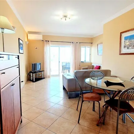 Διαμέρισμα Vacation: 2br Steps To The Quarteira