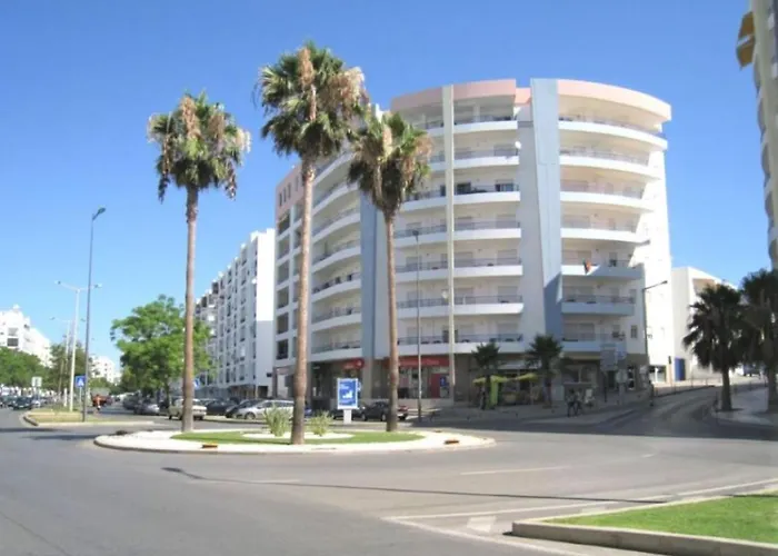 Vacation: 2br Steps To The *