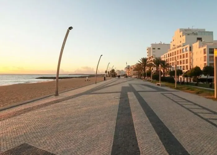 Vacation: 2br Steps To The *
