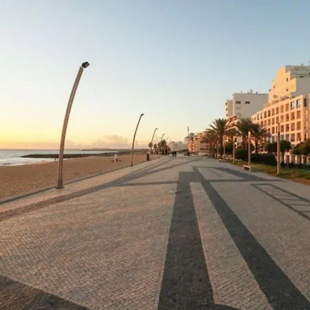 Vacation: 2br Steps To The *